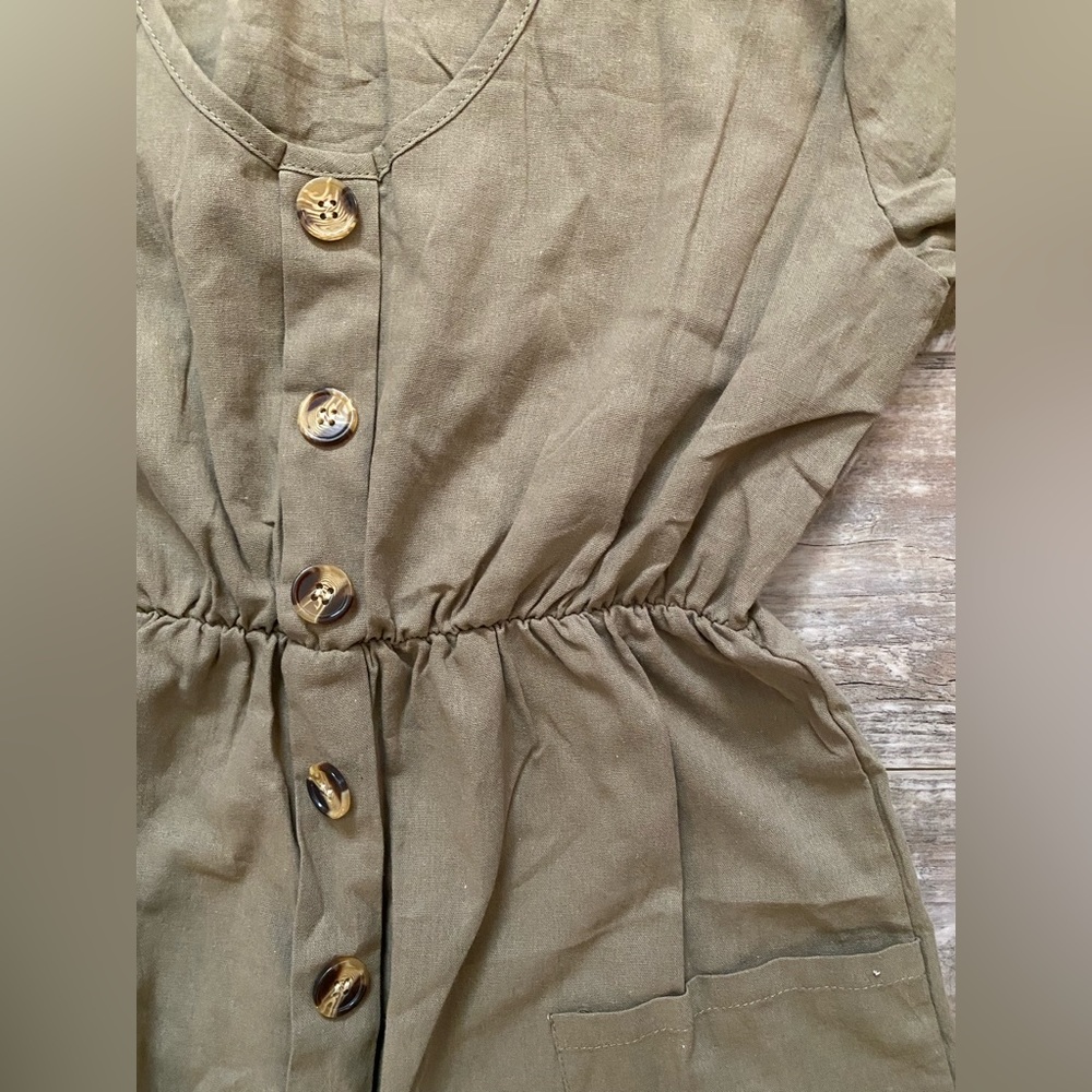 NWOT Green Midi Button Detail Dress